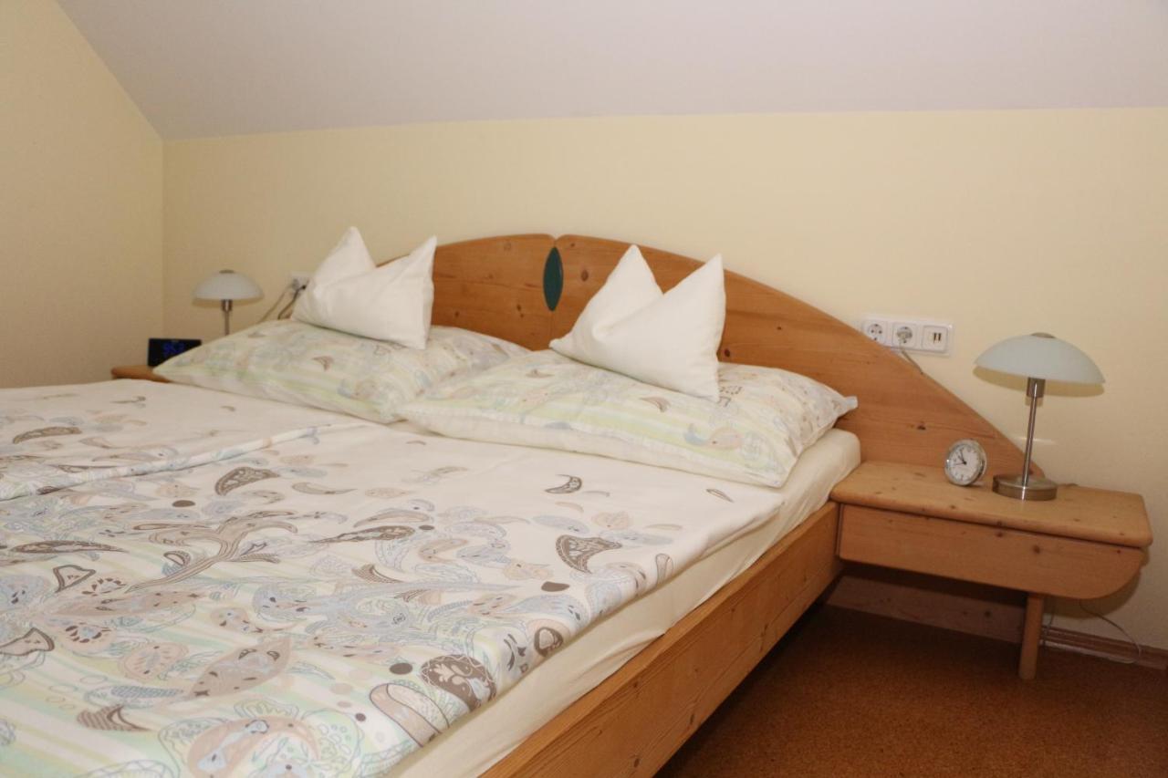 Ferienwohnung Moni Geiseldorf Ngoại thất bức ảnh