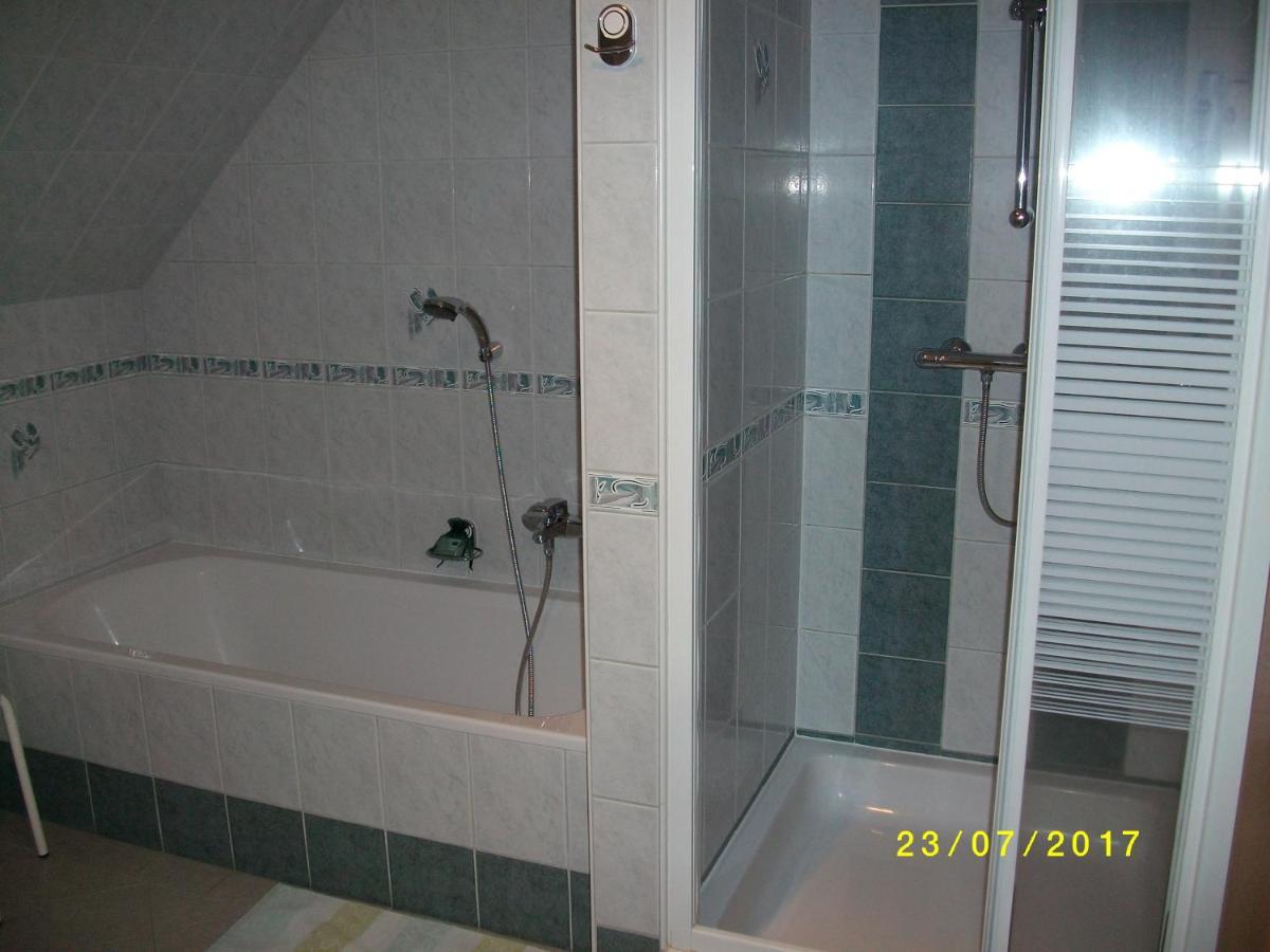 Ferienwohnung Moni Geiseldorf Ngoại thất bức ảnh